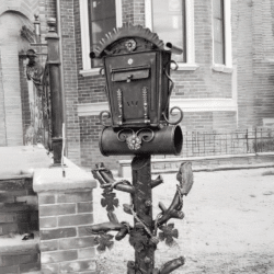 Steel Mailbox DIY Paint Project